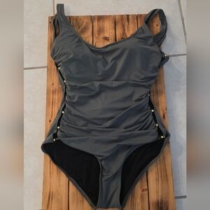 Elegant Olive Green Women's Swimsuit